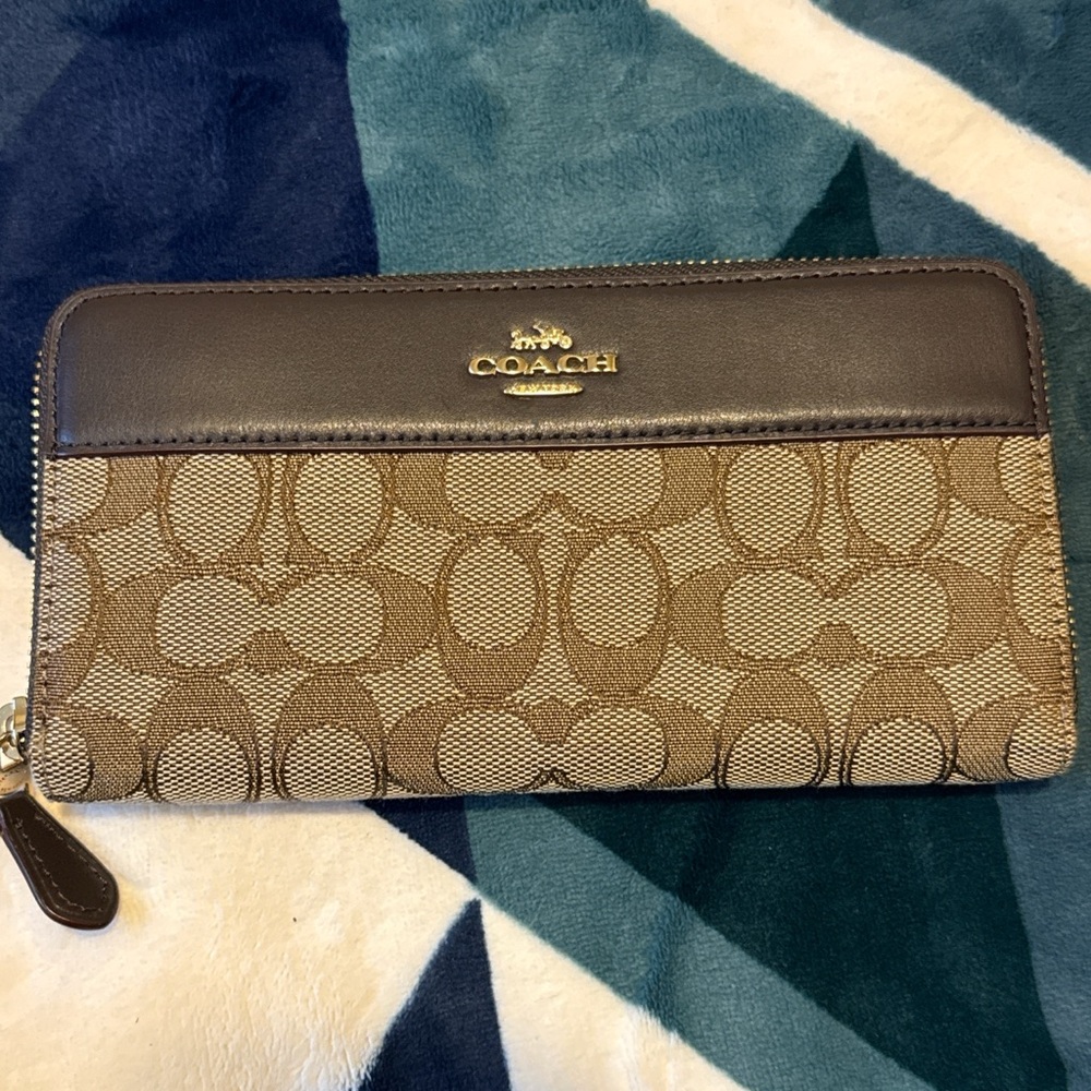 SOLD Coach Black and Brown Signature Zip Wallet